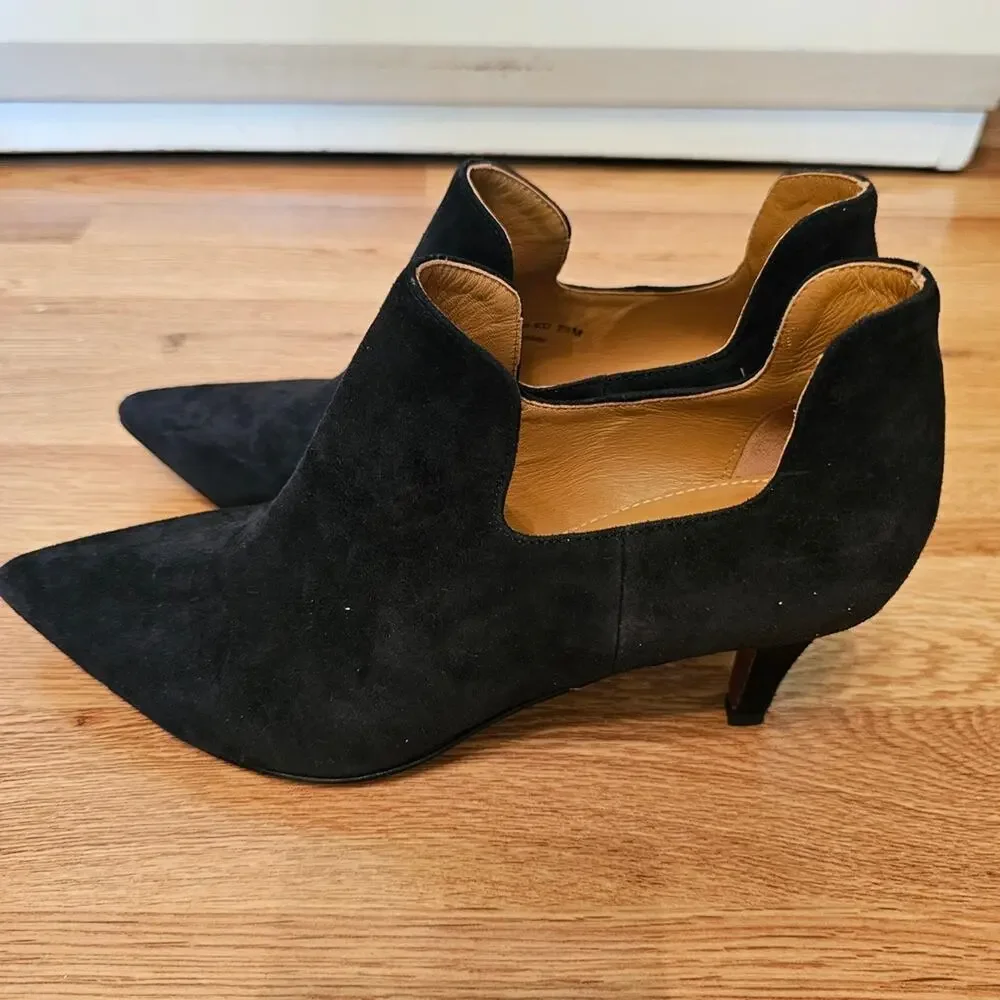 Kay Unger Japhette Black Suede Pointed Toe Cutout Pumps Heels Size 7.5 M